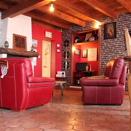 Aigrefeuille-dʼAunis Maison De Charme, D'Artiste, Decoration Brocante מראה חיצוני תמונה