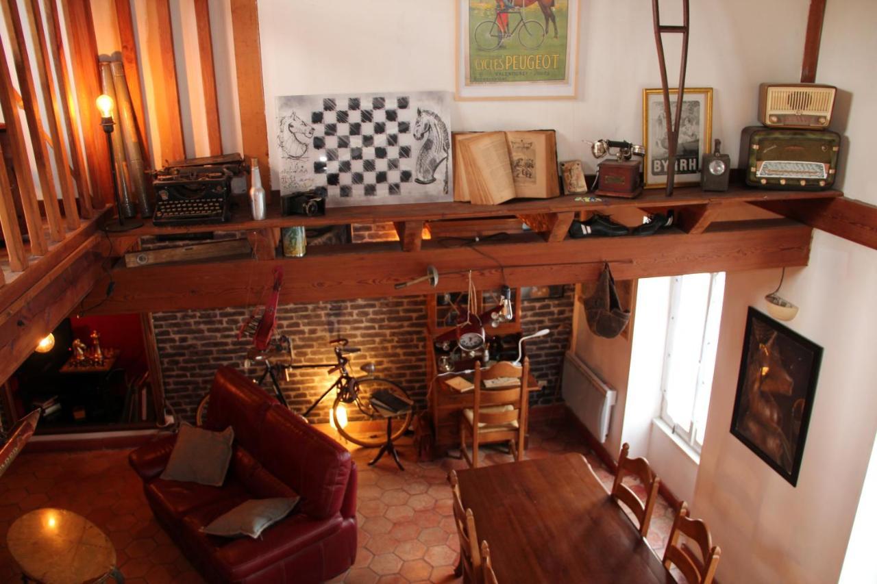 Aigrefeuille-dʼAunis Maison De Charme, D'Artiste, Decoration Brocante מראה חיצוני תמונה